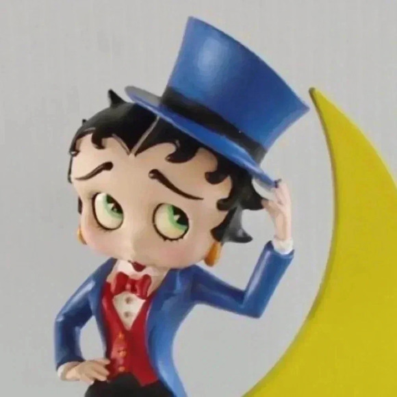 Betty Boop Moonglow. Extremely Rare. New with out tag - Picture 3 of 6